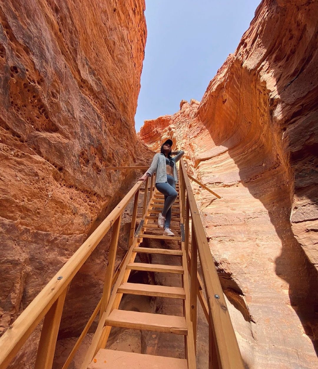 Dahab Canyon Desert and Three Pools Snorkeling Tour from Sharm El Sheikh