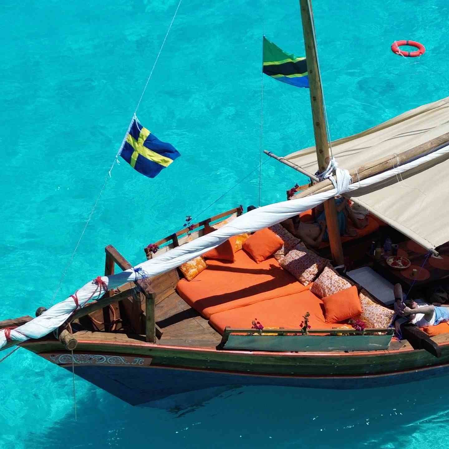 Tumbatu Island Dhow Trip from Kendwa – Snorkeling & Seafood Lunch